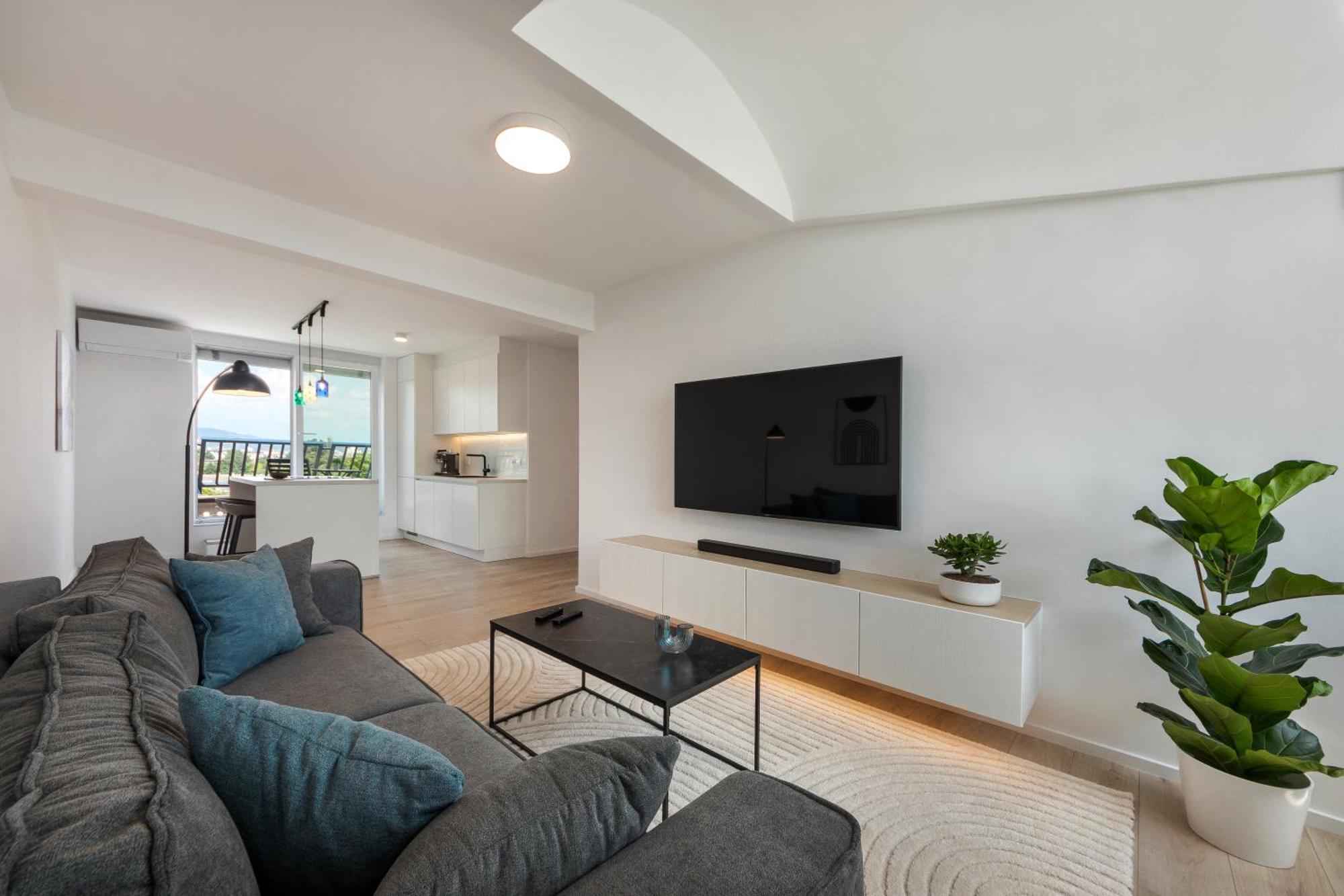 Luxe Penthouse With A Castle View Ljubljana